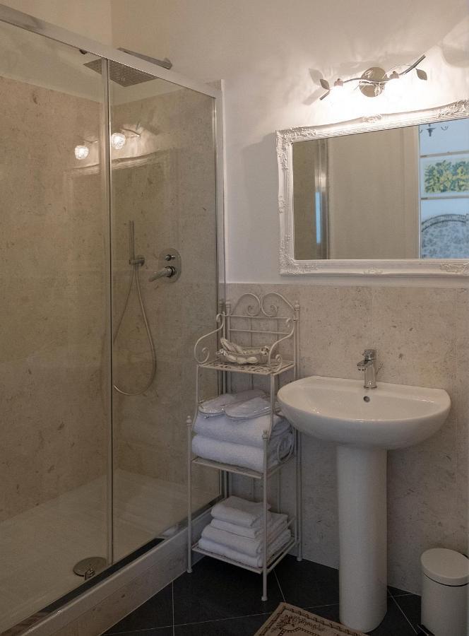 Artemisia Apartment Viareggio Ngoại thất bức ảnh